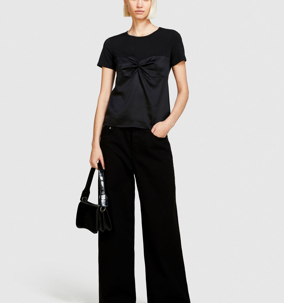 T-shirt with torchon - women's short sleeve t-shirts - Black | Sisley image number 1